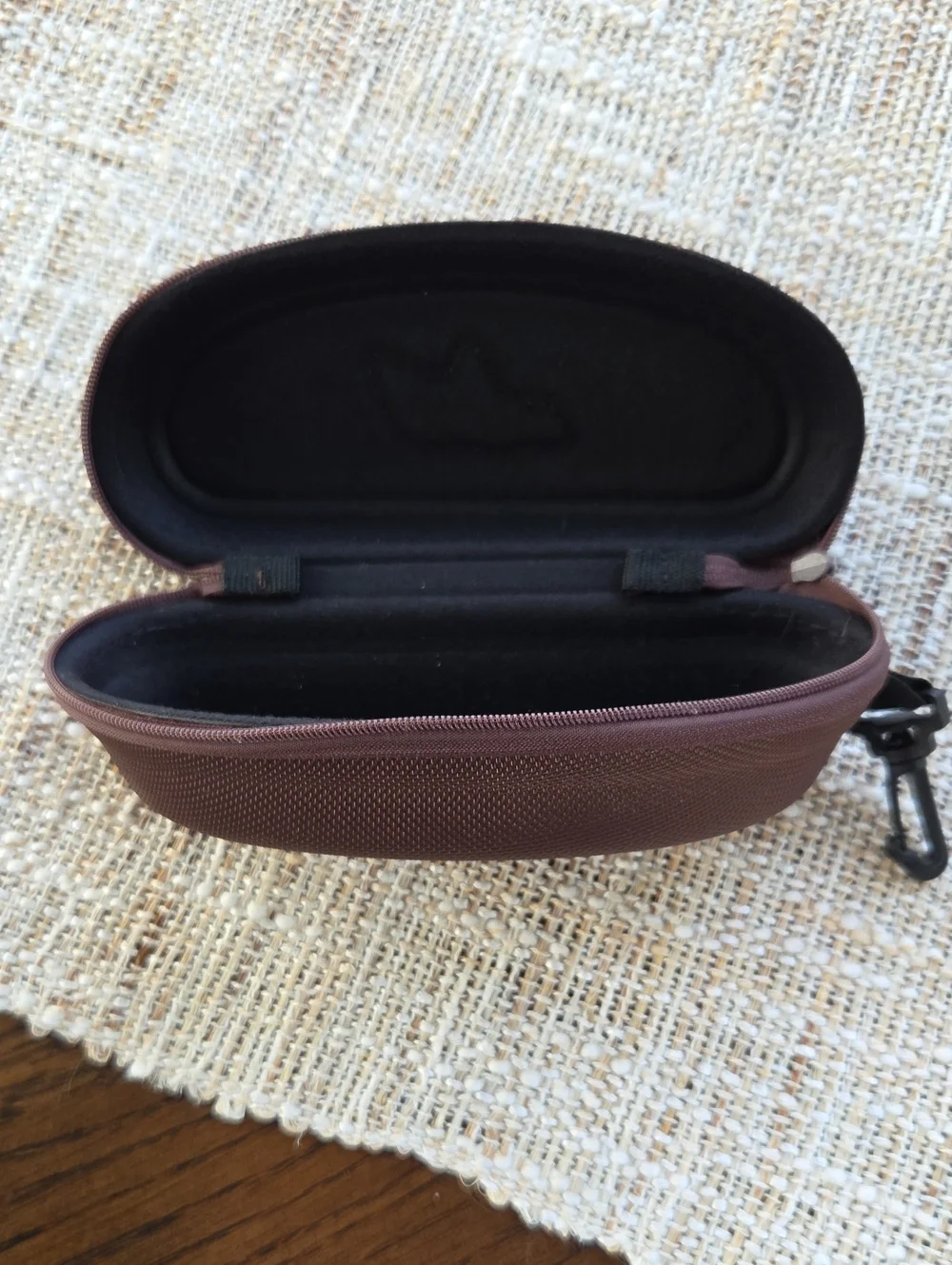 Authentic Maui Jim Eyewear Zipper Case